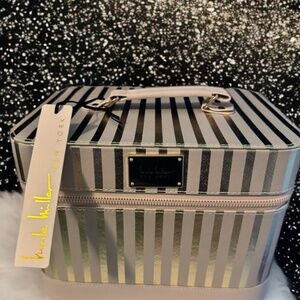 New Nicole Miller Cosmetic Case